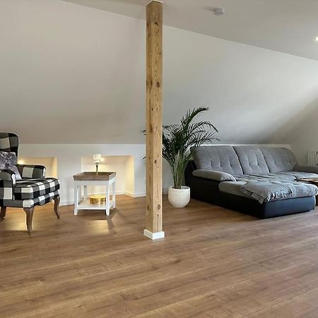 Neuwertige Gemuetliche Wohnung Риден Экстерьер фото